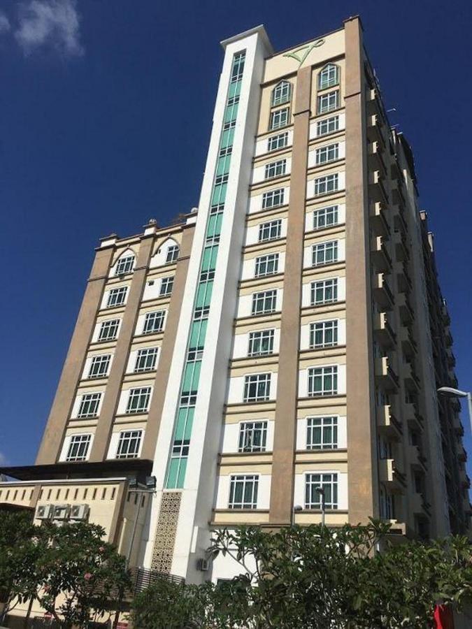 2 Rooms Homestay Deviana Wakaf Che Yeh コタバル エクステリア 写真