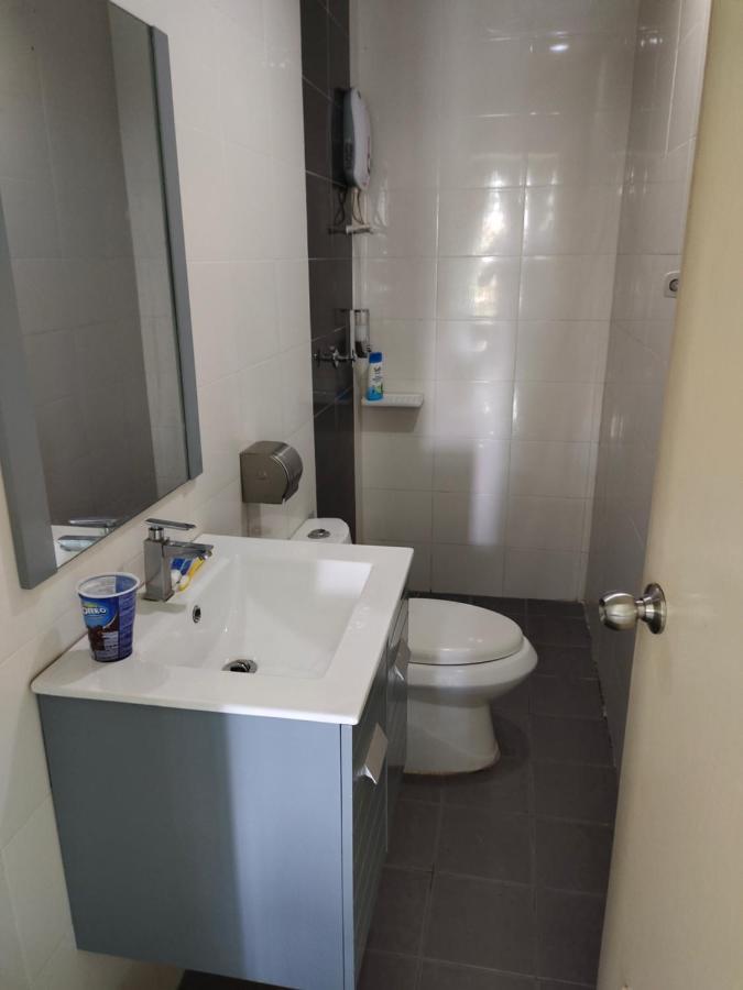 2 Rooms Homestay Deviana Wakaf Che Yeh コタバル エクステリア 写真